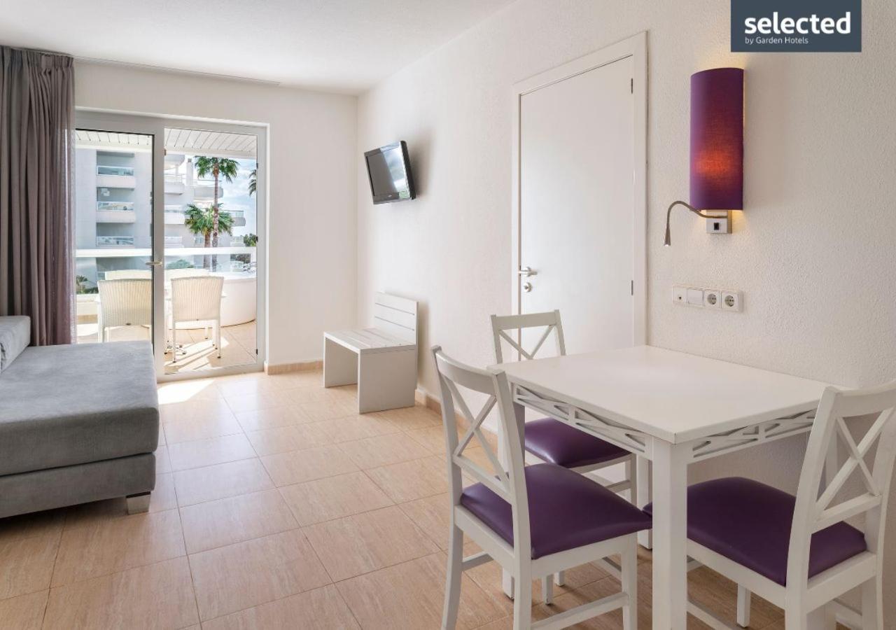 Aparthotel Tropic Garden Santa Eularia des Riu Exteriör bild