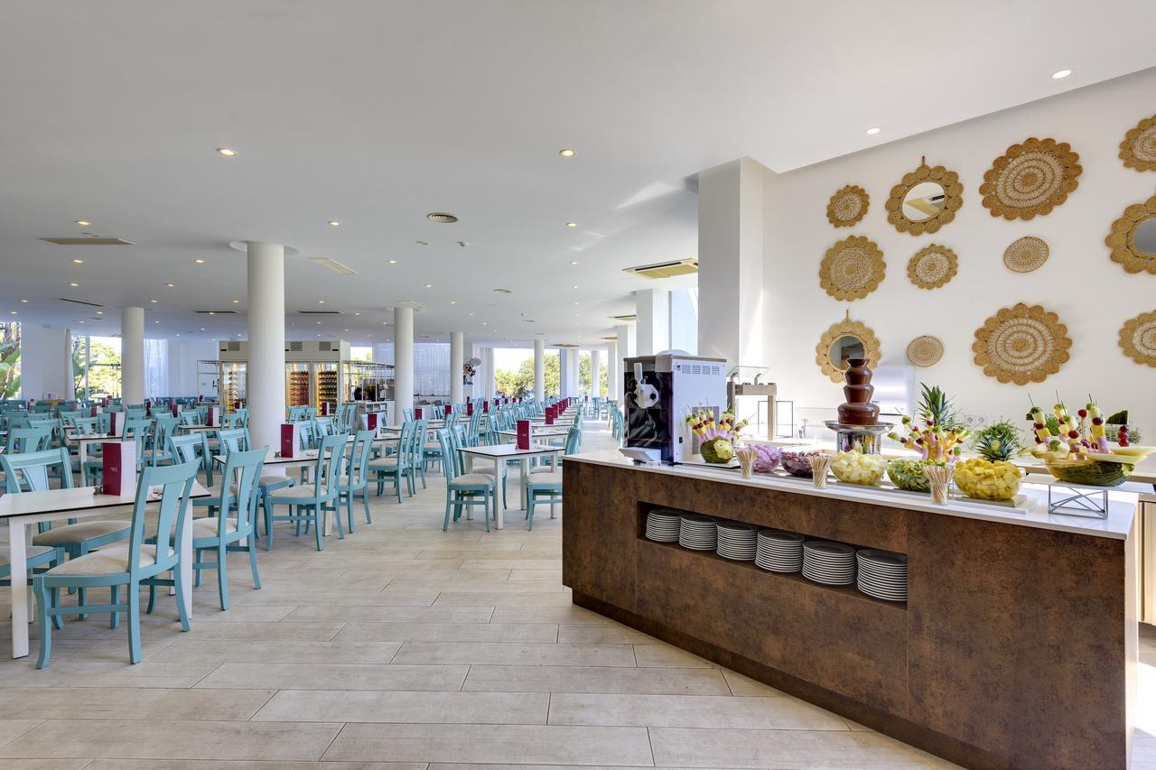 Aparthotel Tropic Garden Santa Eularia des Riu Exteriör bild